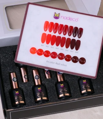 Nadeco Red Family Set